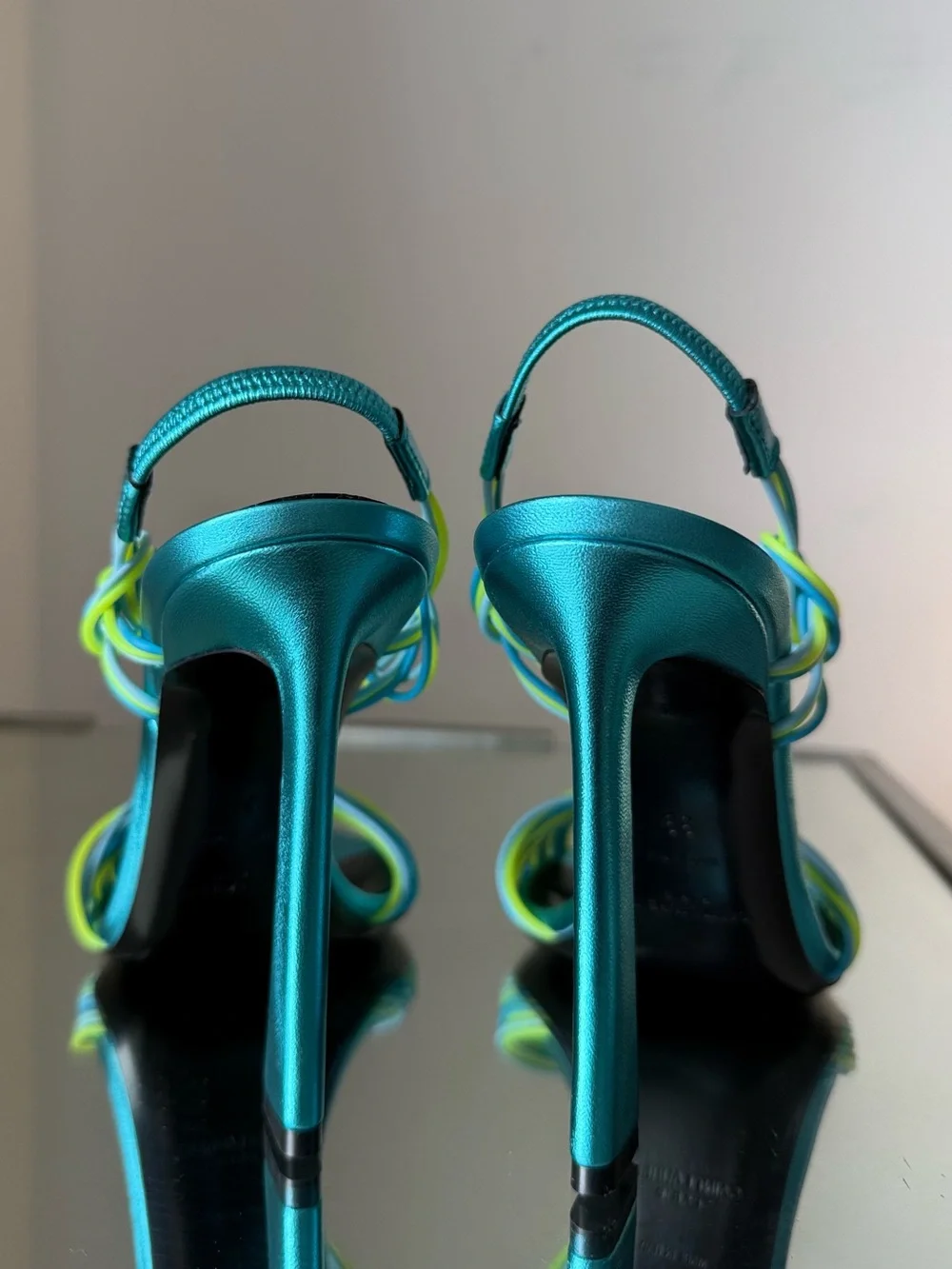 Saint Laurent new without